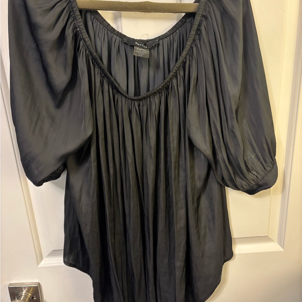 Smythe Black Puff-Sleeve Peasant Blouse